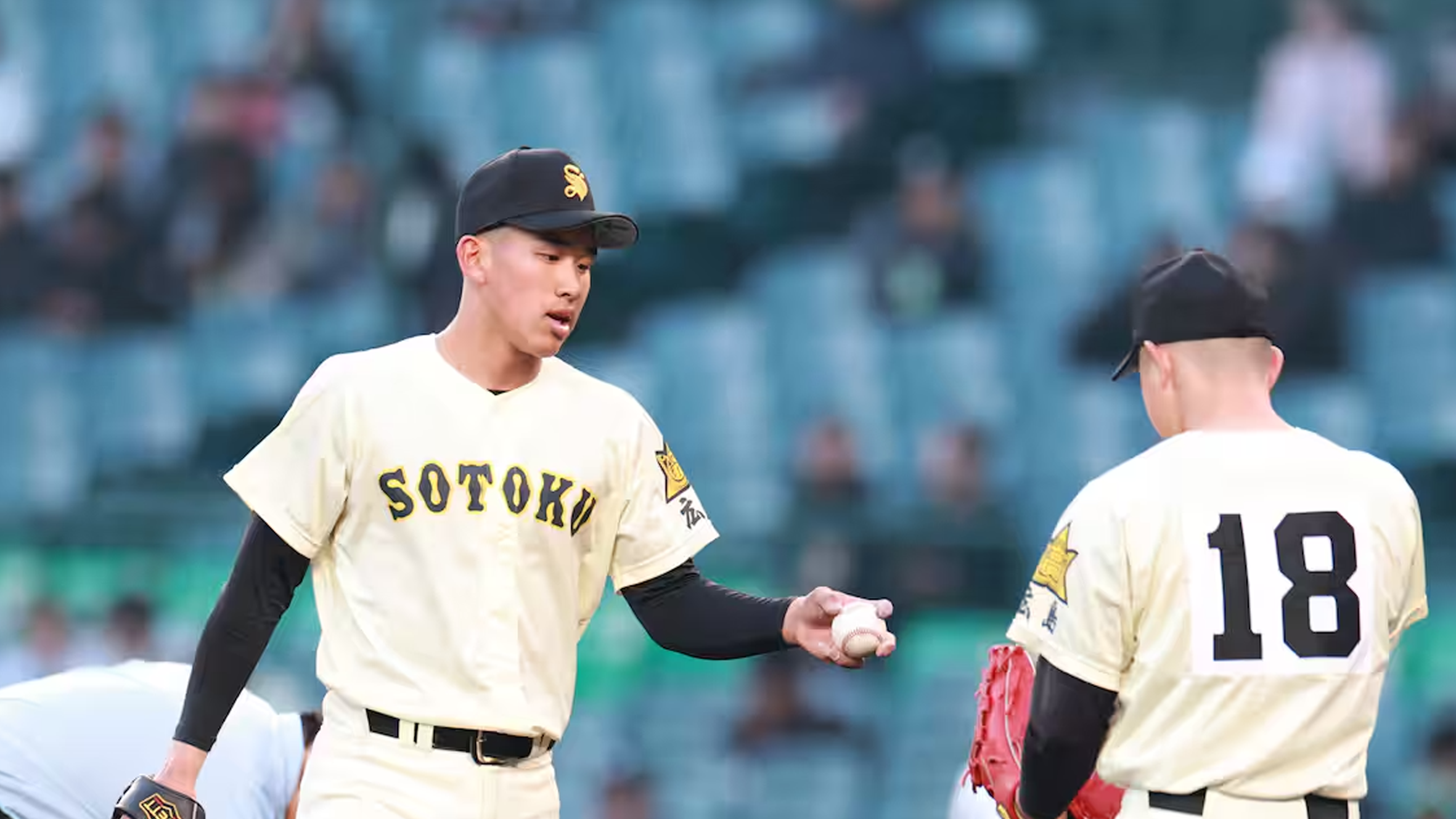 【センバツ】崇徳・徳丸、166球に込めた執念。延長タイブレークに散るも、見せたエースの矜持