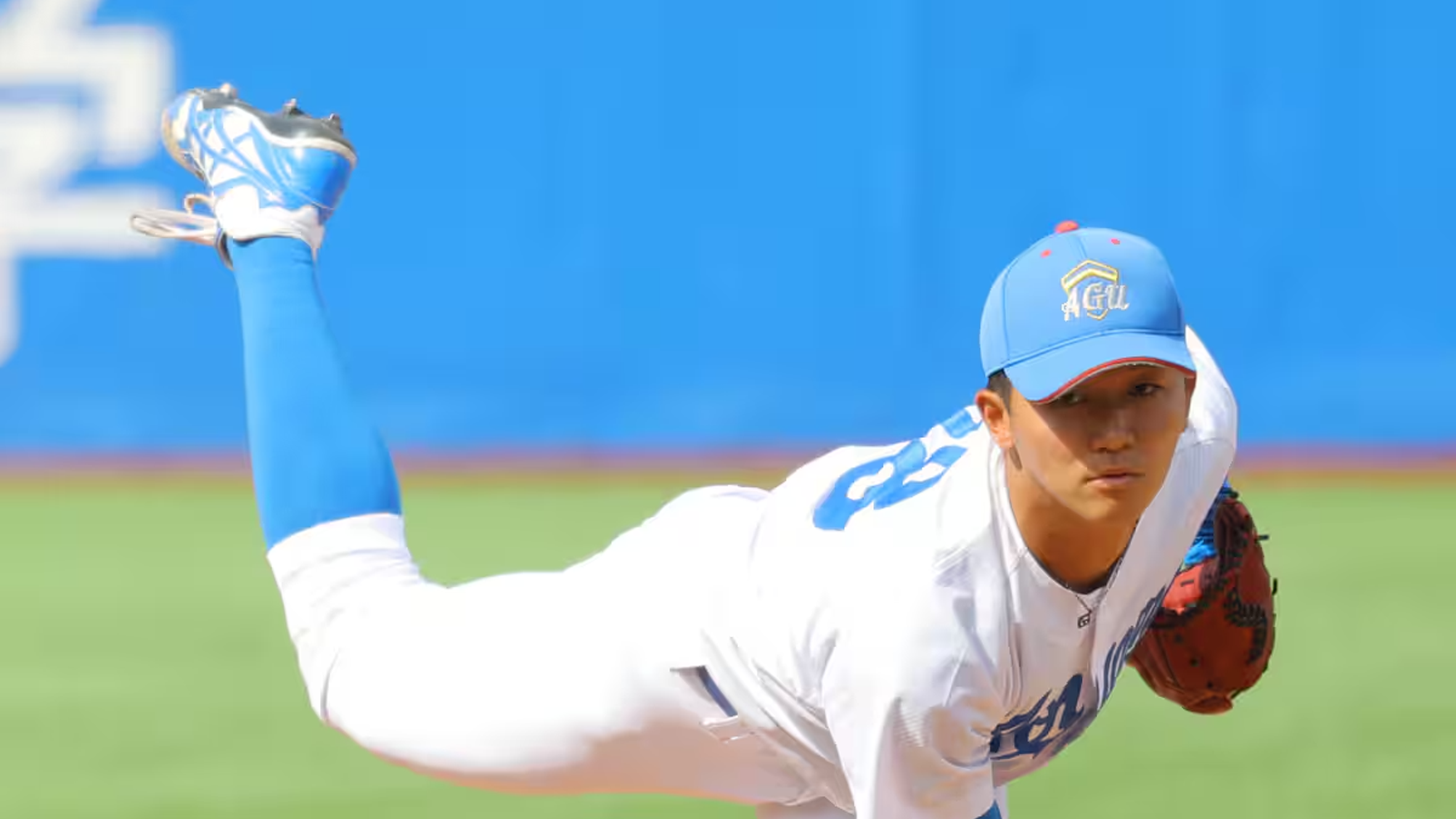 【大学野球】青学大・鈴木泰成、圧巻の10勝目！ドラ1候補の貫録　国学院大・藤本は1安打11K完封