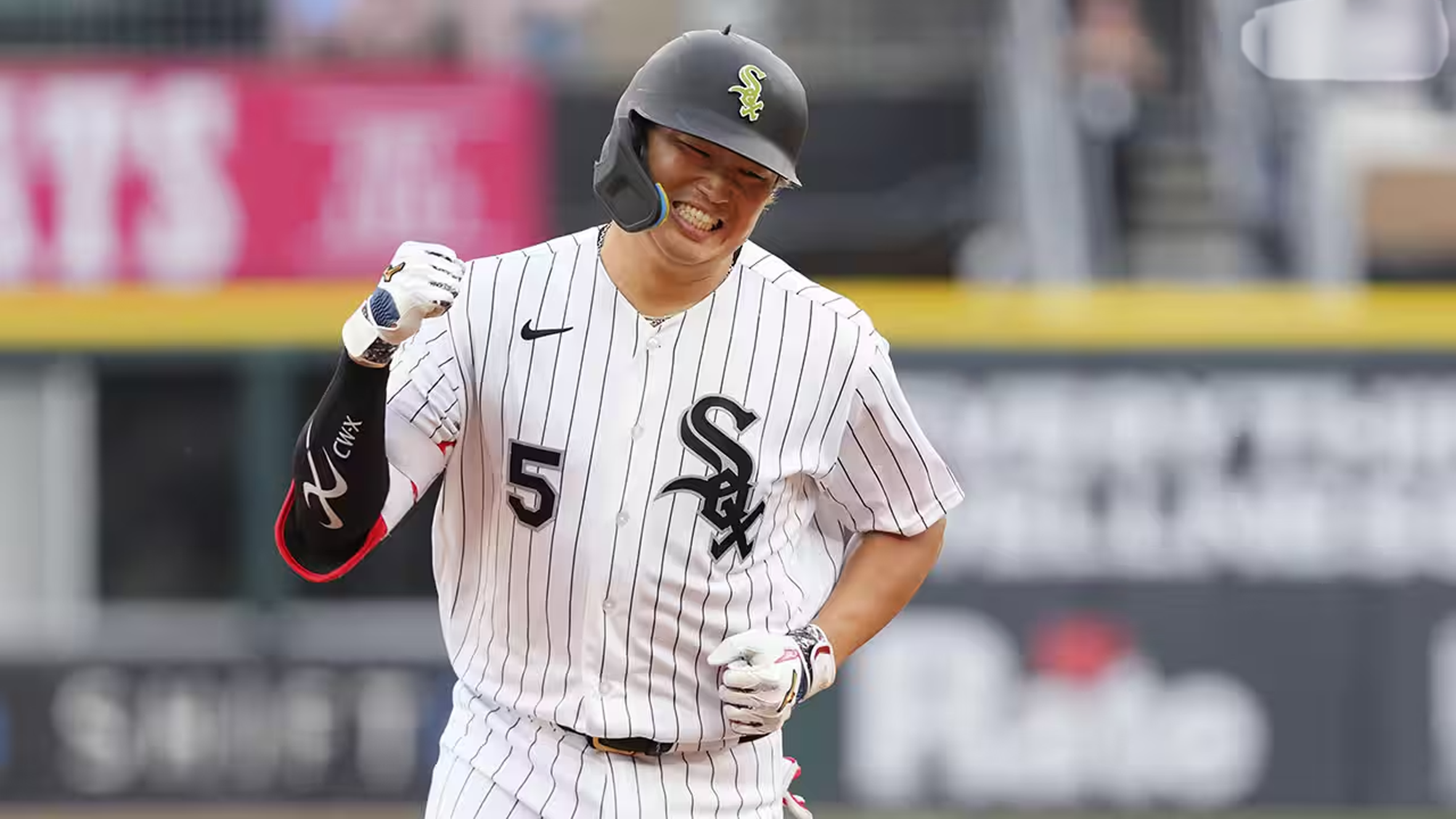 【MLB】村上宗隆、メジャー初1試合2発!17号でリーグ単独トップ&ゴジラ松井に並ぶ快挙