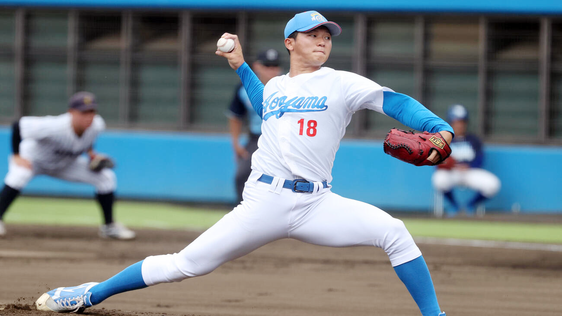 【大学日本代表合宿】ドラ1候補の青学大・鈴木泰成が日米スカウトの前で153キロ熱投!