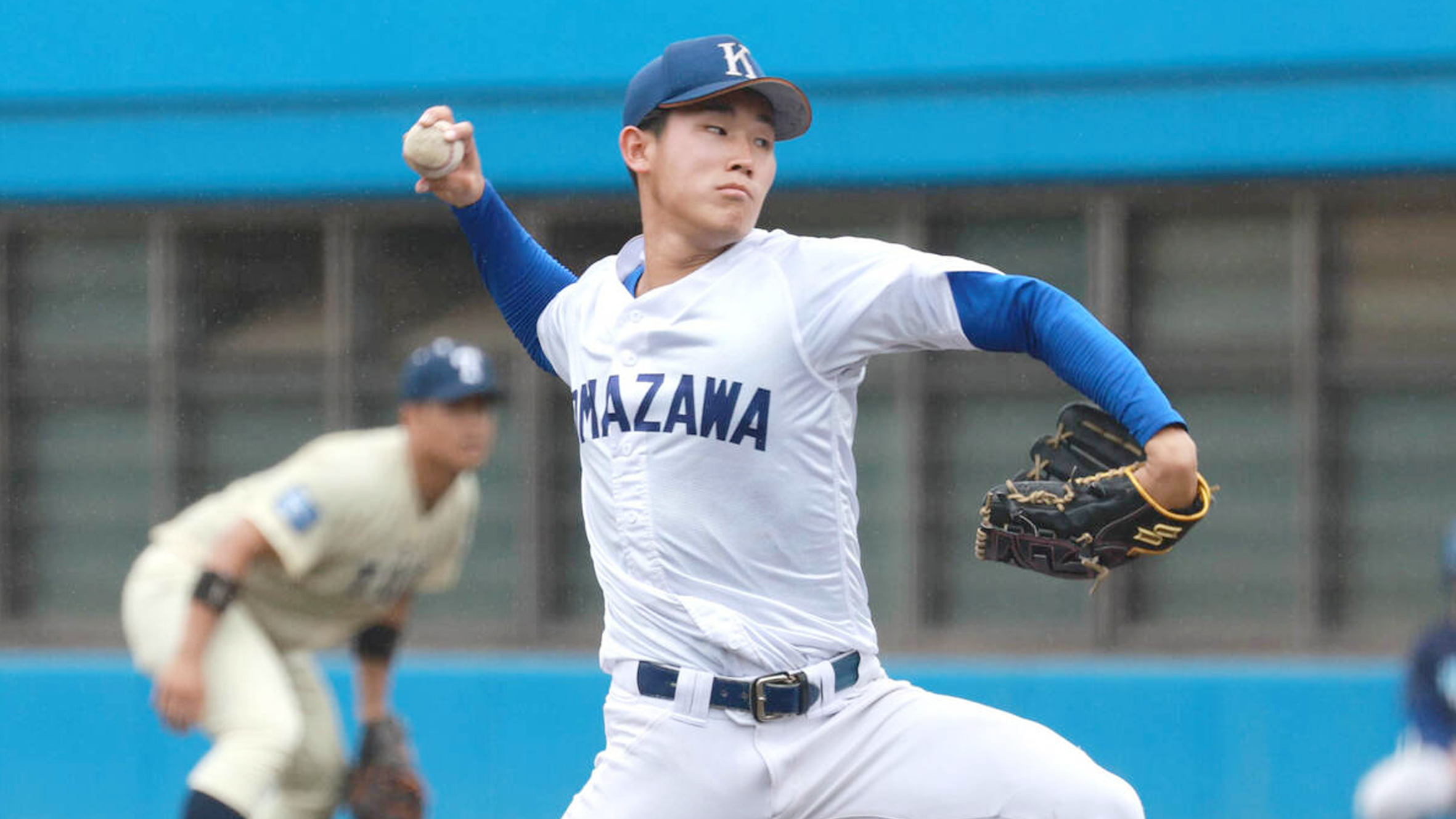 【東都大学野球】駒大のドラフト上位候補155キロ右腕・仲井慎がプロ7球団の前で力投！